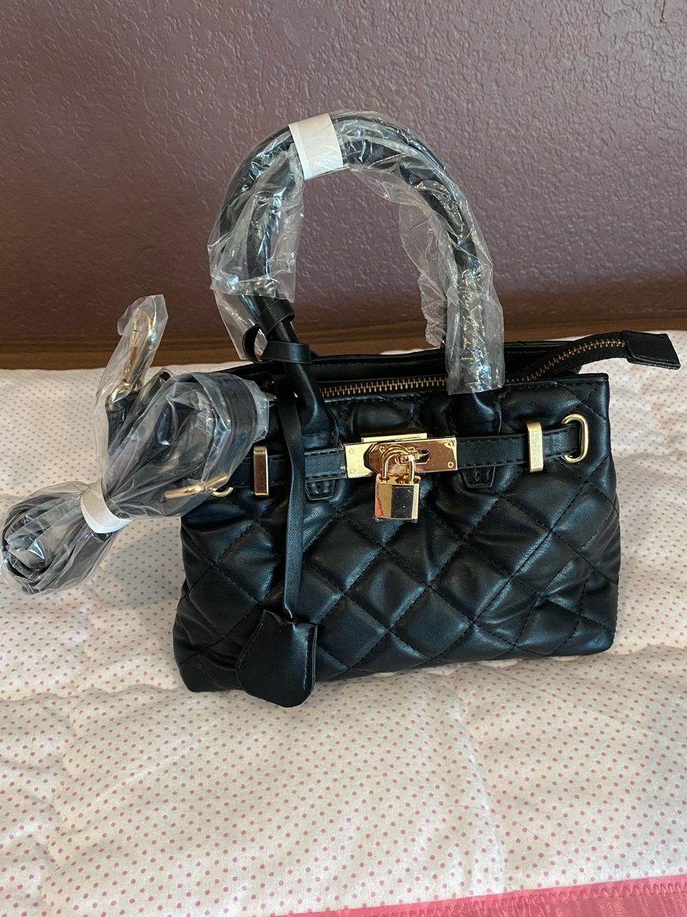 NWT Studio Badgley Mischka Small Diamond Quilted Tote Black & Gold Vegan Leather
